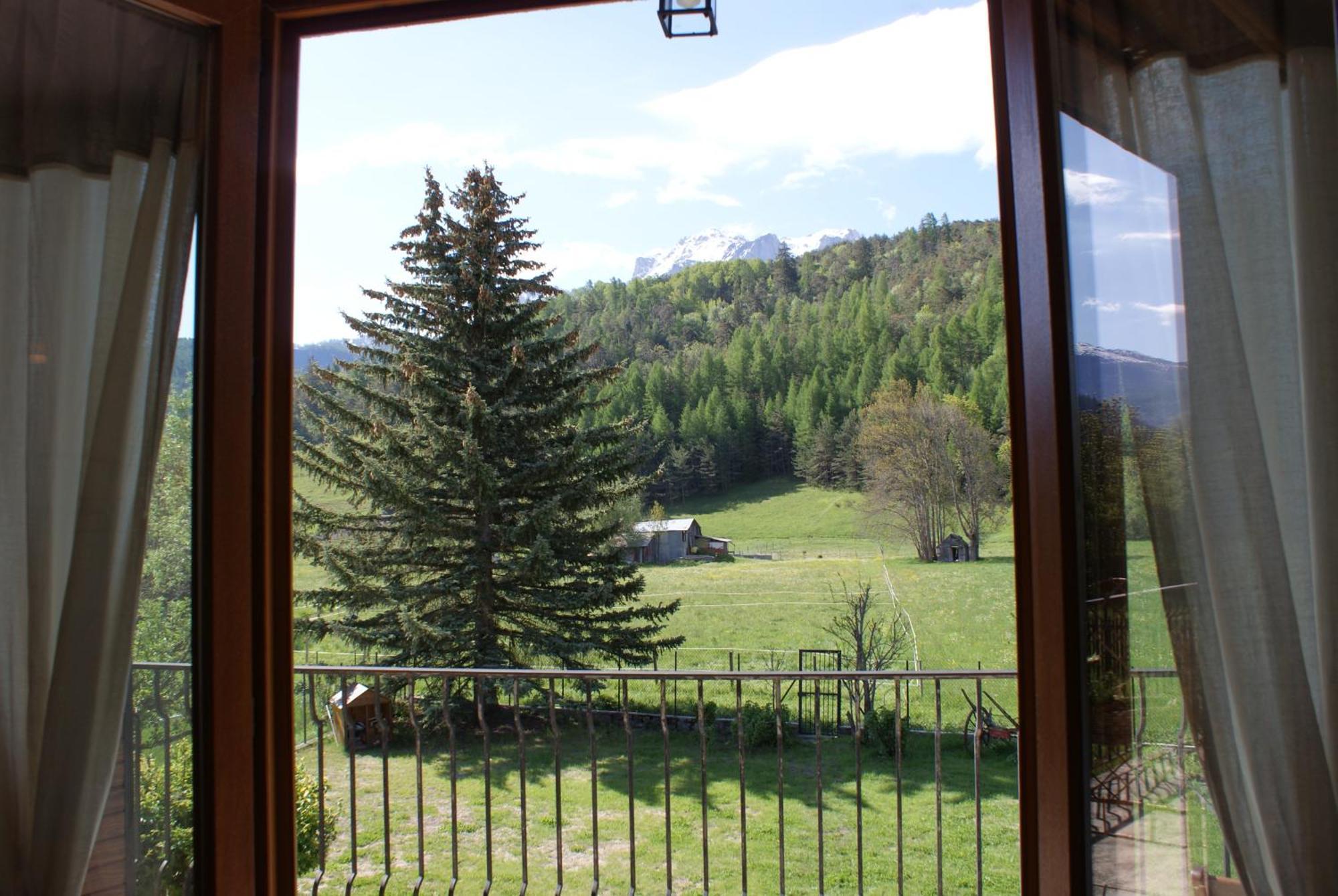 Maison D' Hotes Tranquyl Barcelonnette Exterior foto