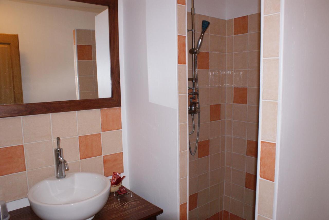 Maison D' Hotes Tranquyl Barcelonnette Exterior foto